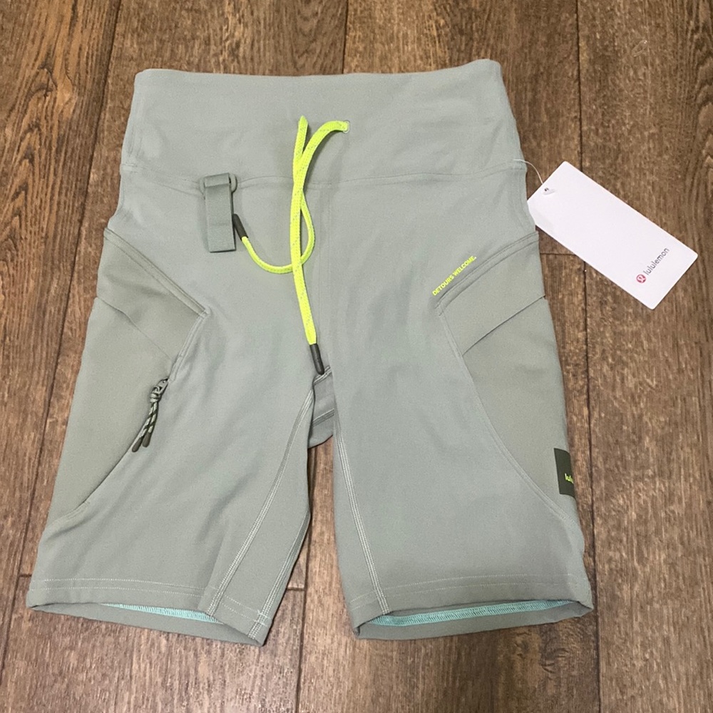 Lululemon Hiking Short 8”